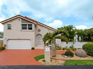 6650 SW 104th Ct, Miami, FL 33173