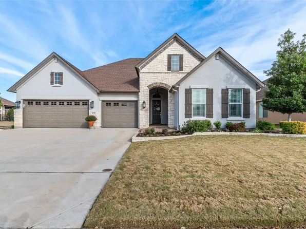 9717 Orangewood Trl, Denton, TX 76207
