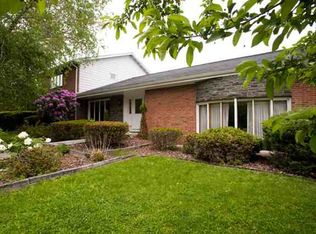 157 Fish And Game Rd, Hudson, NY 12534