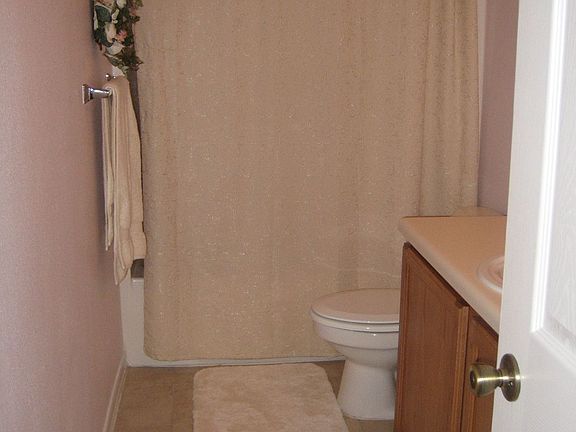 4th image of 5576 Centerbrook Pl