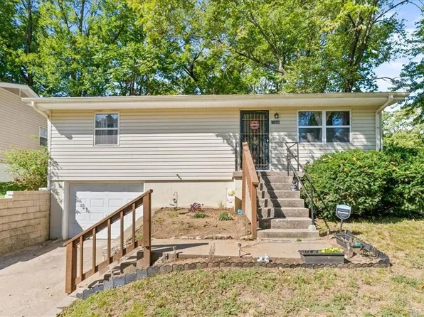 108 N Evanston Ave, Independence, MO 64053