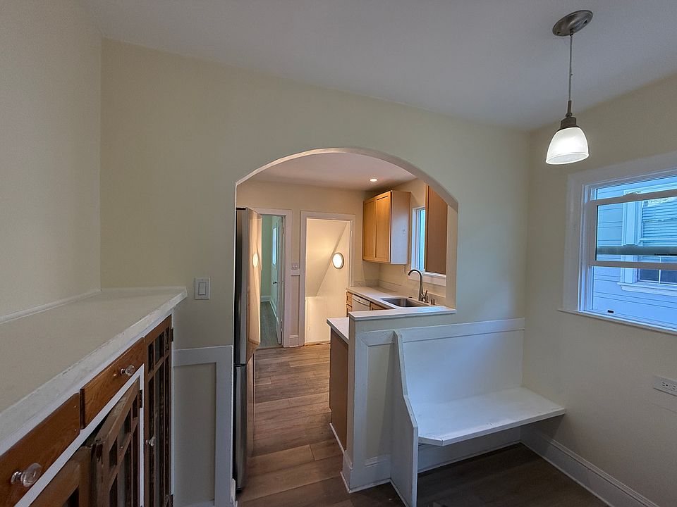 upstairs dining area