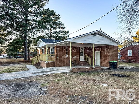 5th image of 530 Hillcrest Ave