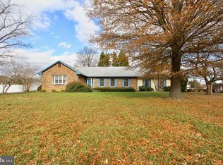 135 Applewood Dr, Dover, DE 19901