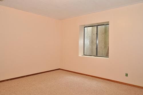 Dora Bedroom 1_03212014