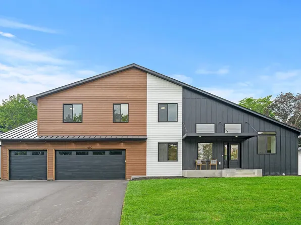 690 Inca Ln, New Brighton, MN 55112