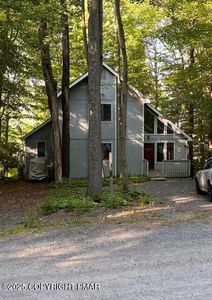 111 Mohican Trl, Pocono Lake, PA, 18347