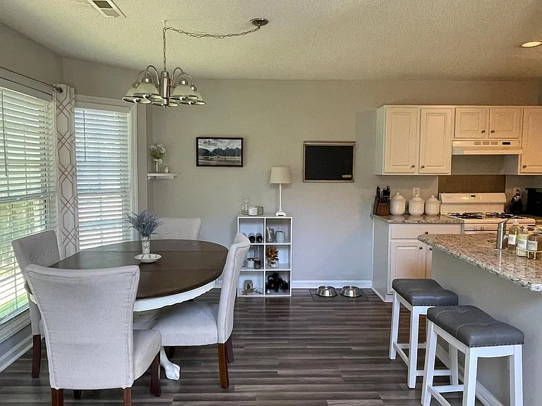 9015 Colony Village Ln — Photo 7
