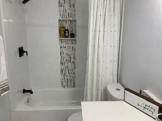 840 Threadneedle St #199 — Photo 30