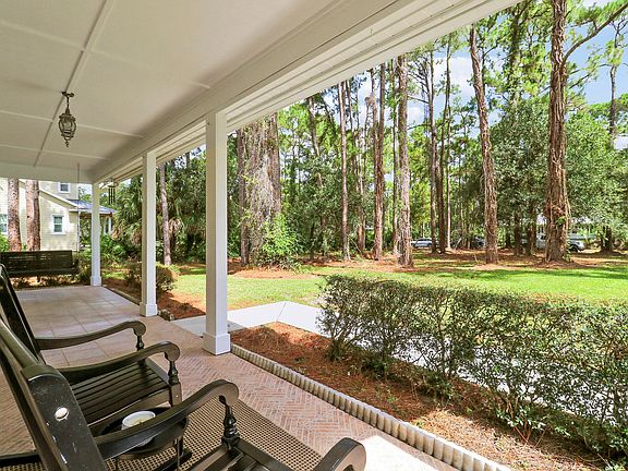 5th image of 10635 Pine Needle Drive