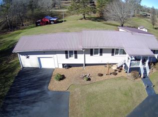 1964 Corinth Rd, La Fayette, GA 30728