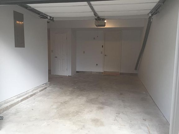 2nd image of 8852 Walnut St