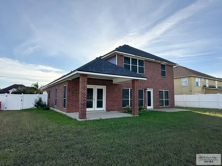 3453 Burgundy Dr — Photo 21