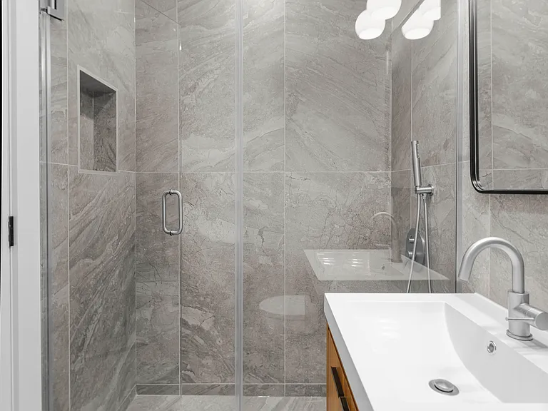 190 6th Ave #1R — Photo 6
