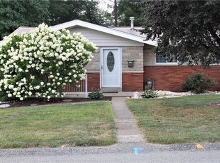 1130 Rosedale Dr, Greensburg, PA