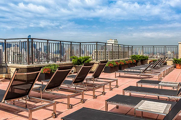 Rented by Jack Resnick & Sons | media 22