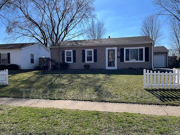 2nd image of 930 Highlander Dr