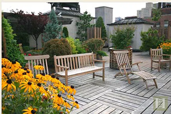 Sold by Halstead Real Estate | media 29