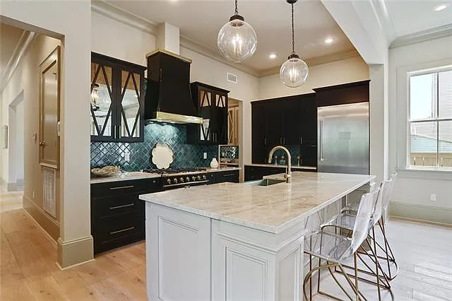 536 Nashville Ave — Photo 9