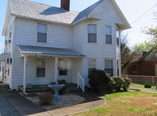 210 Guthrie St, Graham, NC 27253