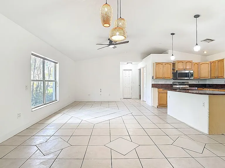 814 Lincoln Ave — Photo 6