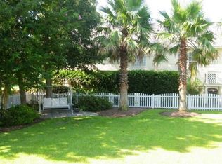 1208 Palmetto Peninsula Dr, Mount Pleasant, SC 29464