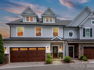 5907 Barrowlands Ct, Charlotte, NC 28210