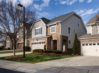 5737 Glenmore Garden Dr, Charlotte, NC 28270