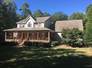 200 Gladys Ln, Fayetteville, GA