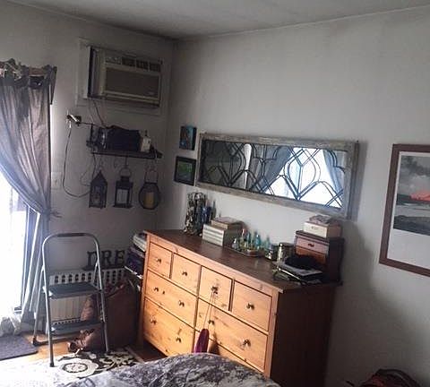 3rd image of 735 Washington Ave APT 3C