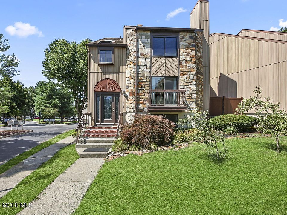 1st image of 242 Silver Lane