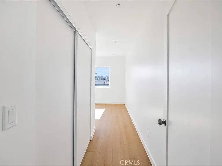 10905 Dalerose #C — Photo 10