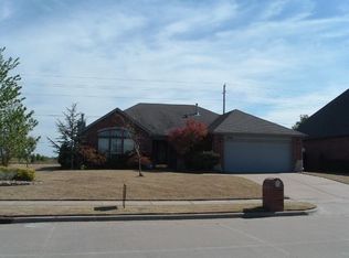 3701 W Canton St, Broken Arrow, OK 74012