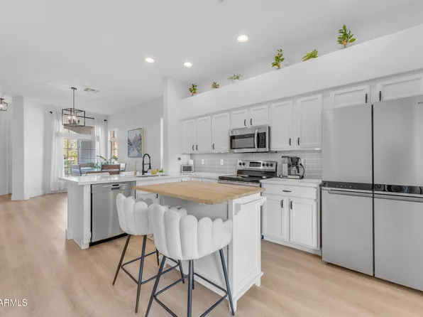 735 W IVANHOE Street, Gilbert, AZ 85233