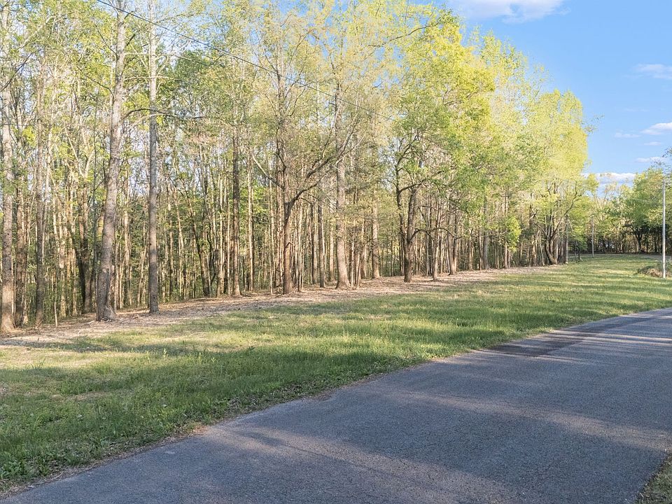 1st image of 6 Rippy Ridge Rd