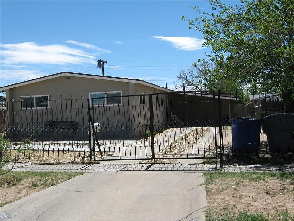 1st image of 5012 Pikes Peak Dr NE