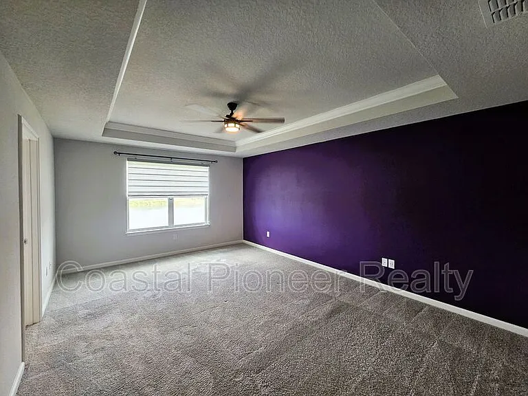 19403 Blue Pond Dr — Photo 22