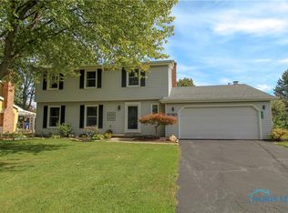 6020 Rockdale Ln, Sylvania, OH 43560