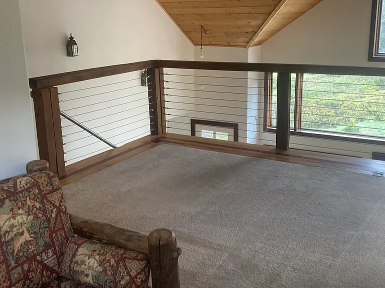48 Meadows Dr — Photo 9