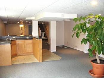 5th image of 12350 Eckelmann Ln