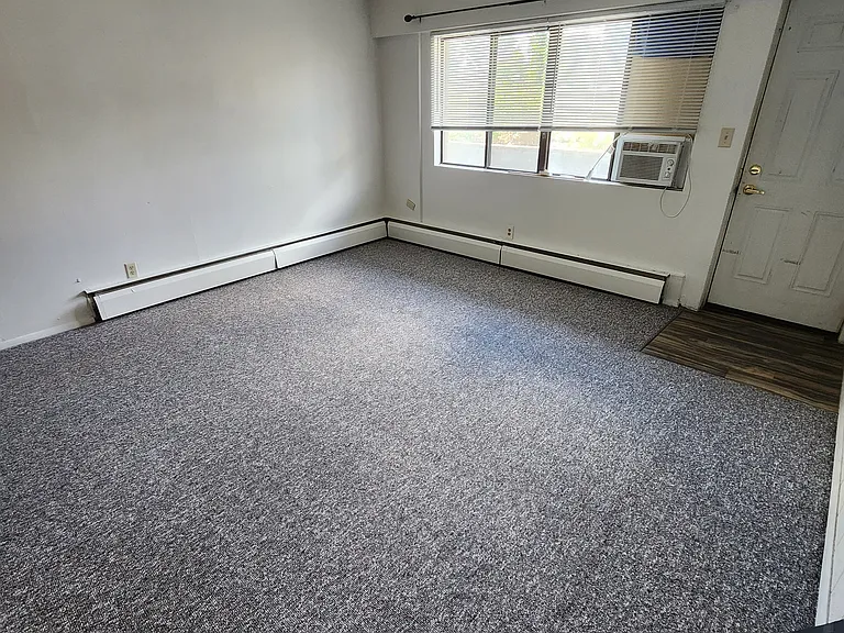 9129 W National Ave — Photo 6