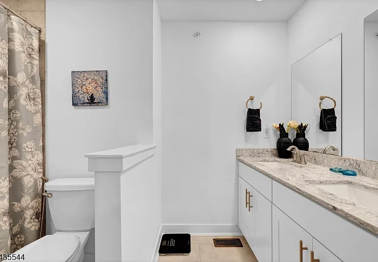 6 Martin Pl — Photo 38