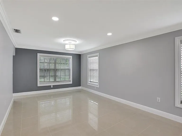 2355 NW 138th Dr — Photo 6