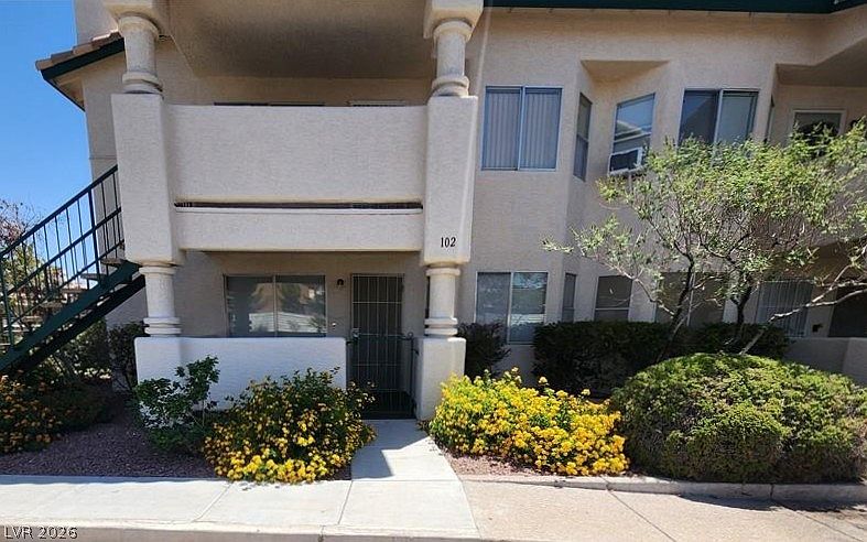1st image of 1412 Oak Rock Dr Unit 102