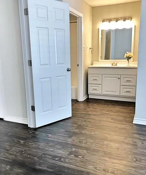 1543 Babcock Rd — Photo 10