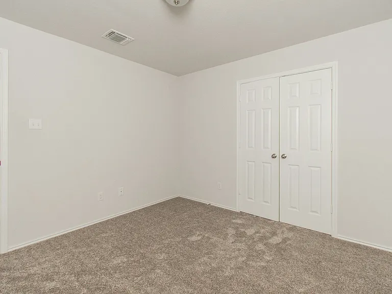 9019 Stonehollow Dr — Photo 20