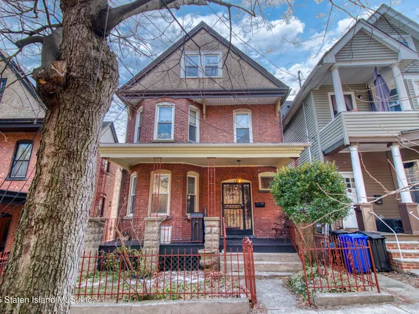 122 Corson Ave, Staten Island, NY 10301
