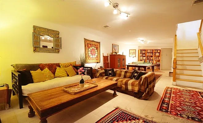 Sold by Citi Habitats | media 26