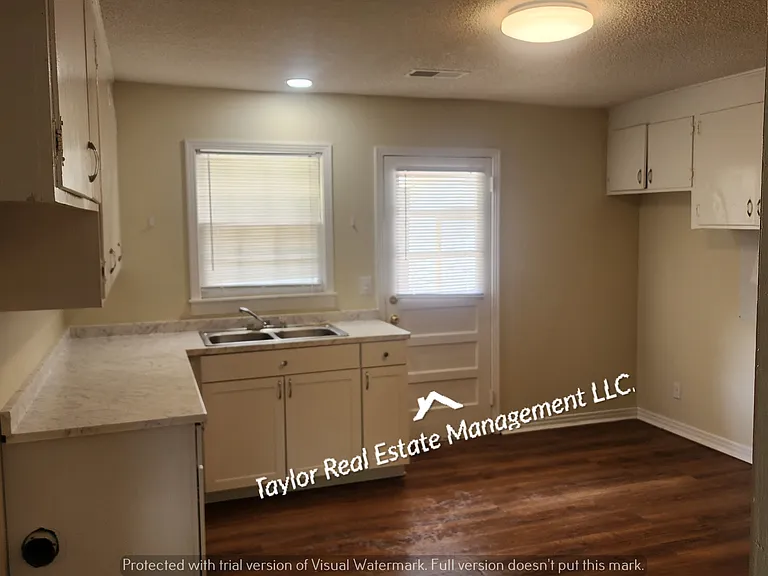 110 Doris Ln #B — Photo 7