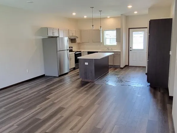615 El Dorado Pkwy #615, Arcadia, WI 54612